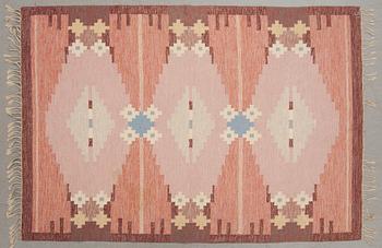 MATTA, rölakan, monogramsignerad IS (Ingegerd Silow). Ca 240 x 165 cm.