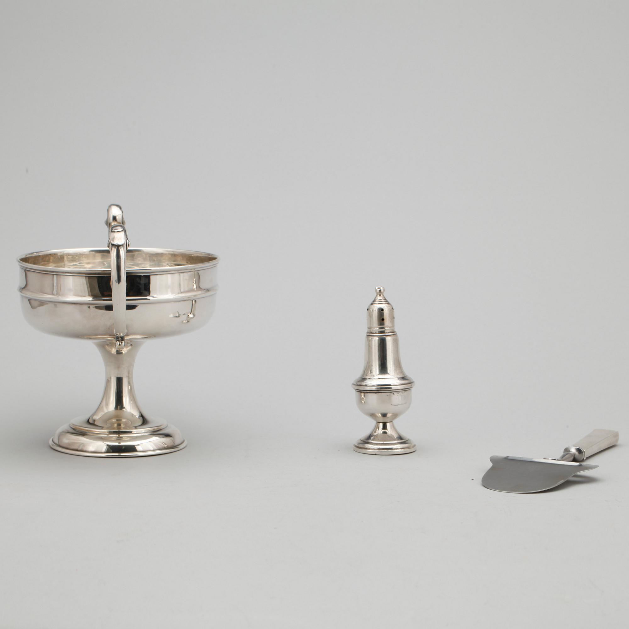 PARTI SILVER, 3 delar, bla Georg Jensen &  William Hutton & Sons ltd, Birmingham 1905-6.