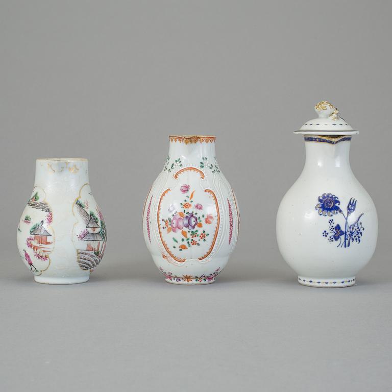 KANNOR, 3 st, kompaniporslin, Kina, 1700-tal.