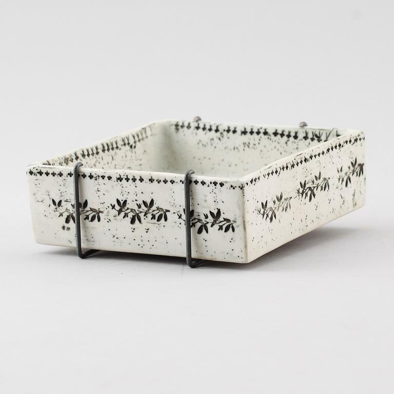 VÄGGRELIEF, keramik, Rut Bryk, Arabia, signerad.