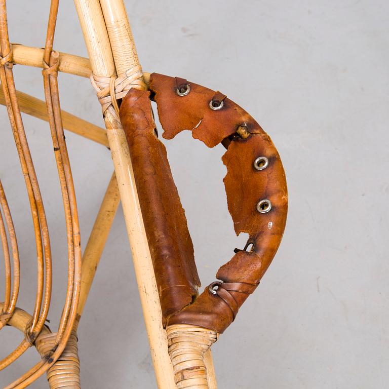 Lasse Ollinkari, a pair of mid-20th century 'Bunkku' wicker armchairs.