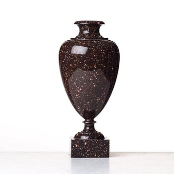 URNA. Älvdalen, 1800-talets början, Empire.