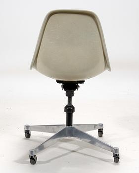 STOL. Design Eames "Task Chair".