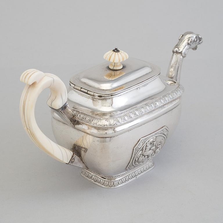 A Russian 19th century parcel-gilt tea-pot, mark of Jacob Wiberg possibly, Moscow 1832.