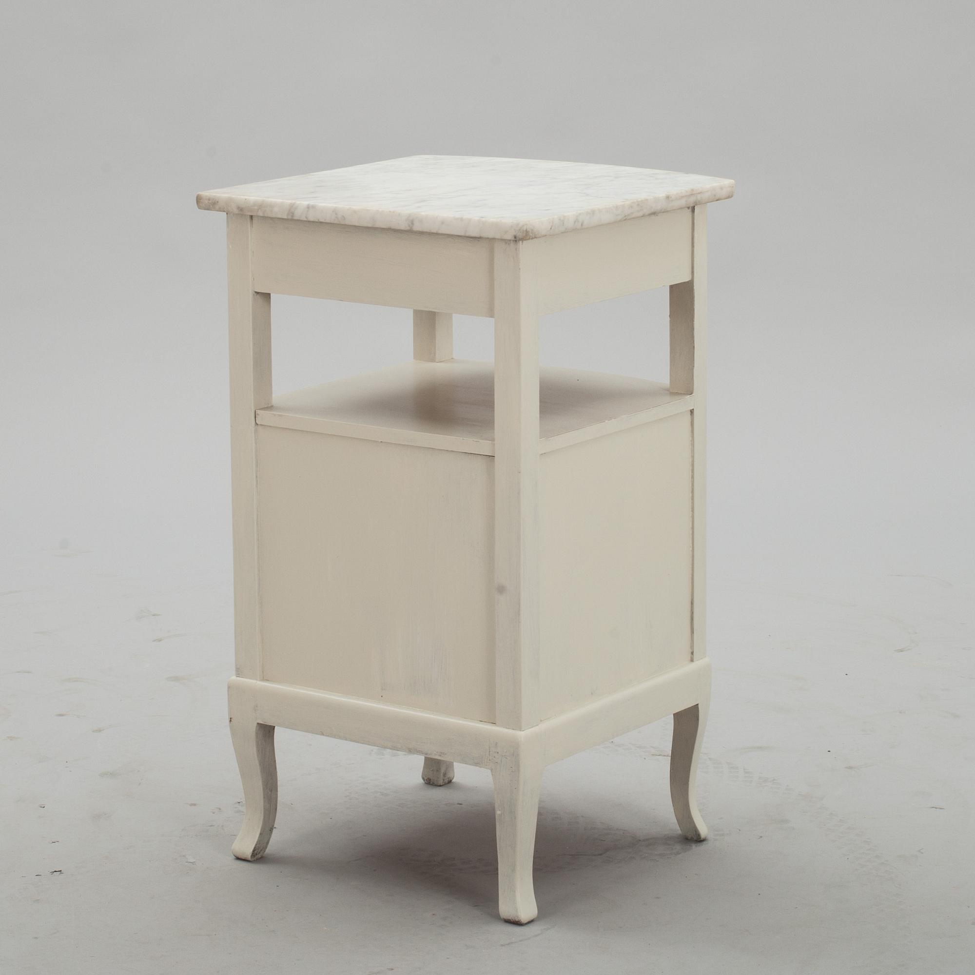 SÄNGBORD, 1900-tal.