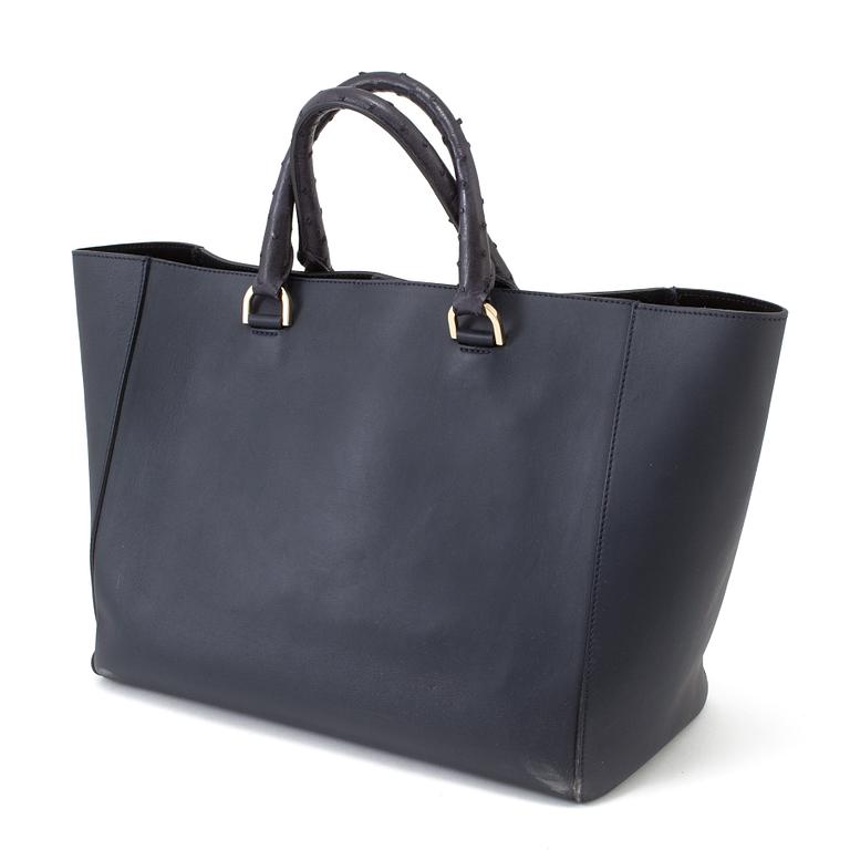 A bag "Willow Tote" by Mulberry.