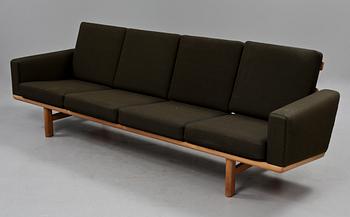 SOFFA, "GE 236/4", Hans Wegner, 1960-tal.