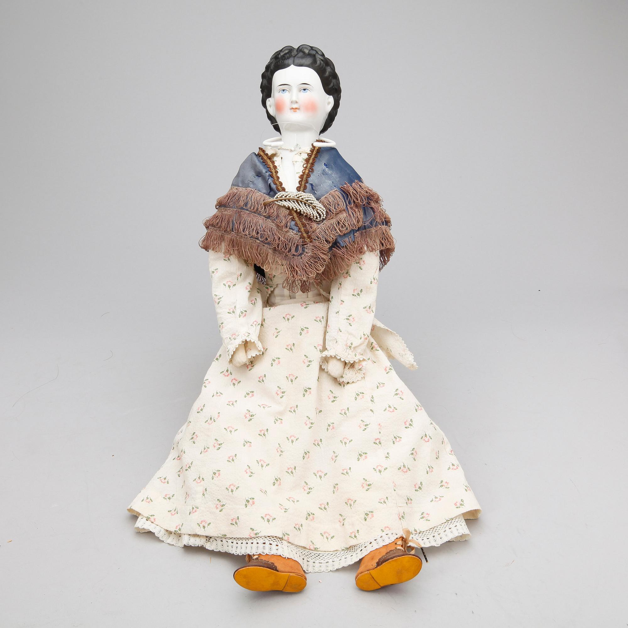 DAMDOCKA. Tyskland, 1800-talets andra hälft. Sk "China Head".