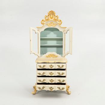 Miniature cabinet, late Baroque/Rococo, later part of the 18th century.