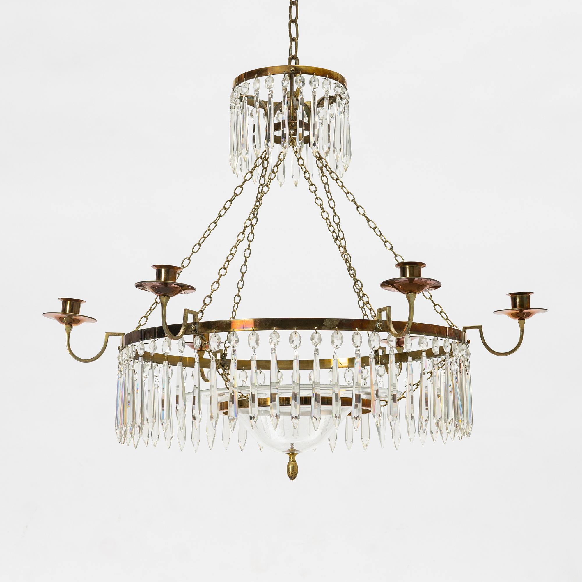 Ljuskrona, sengustaviansk, omkring år 1800.