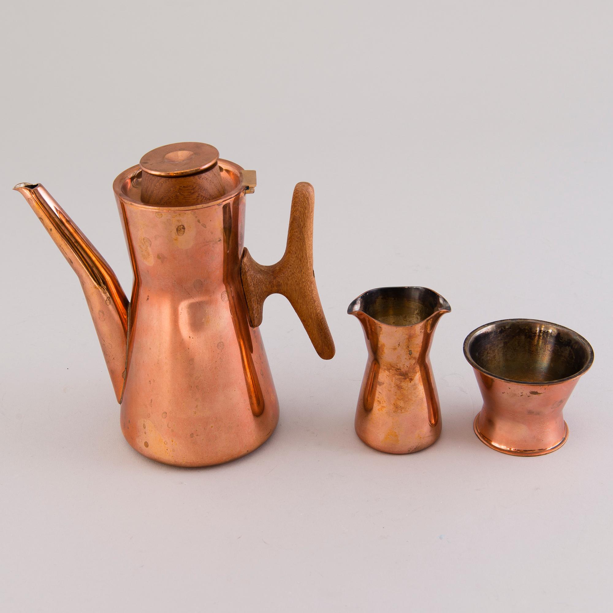 TAPIO WIRKKALA, KAFFESERVIS, 4 DELAR, koppar och teak, Kultakeskus, 1980-tal.