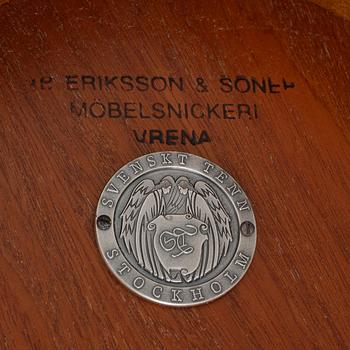 Josef Frank, soffbord, modell 2139, Firma Svenskt Tenn, efter 1985.