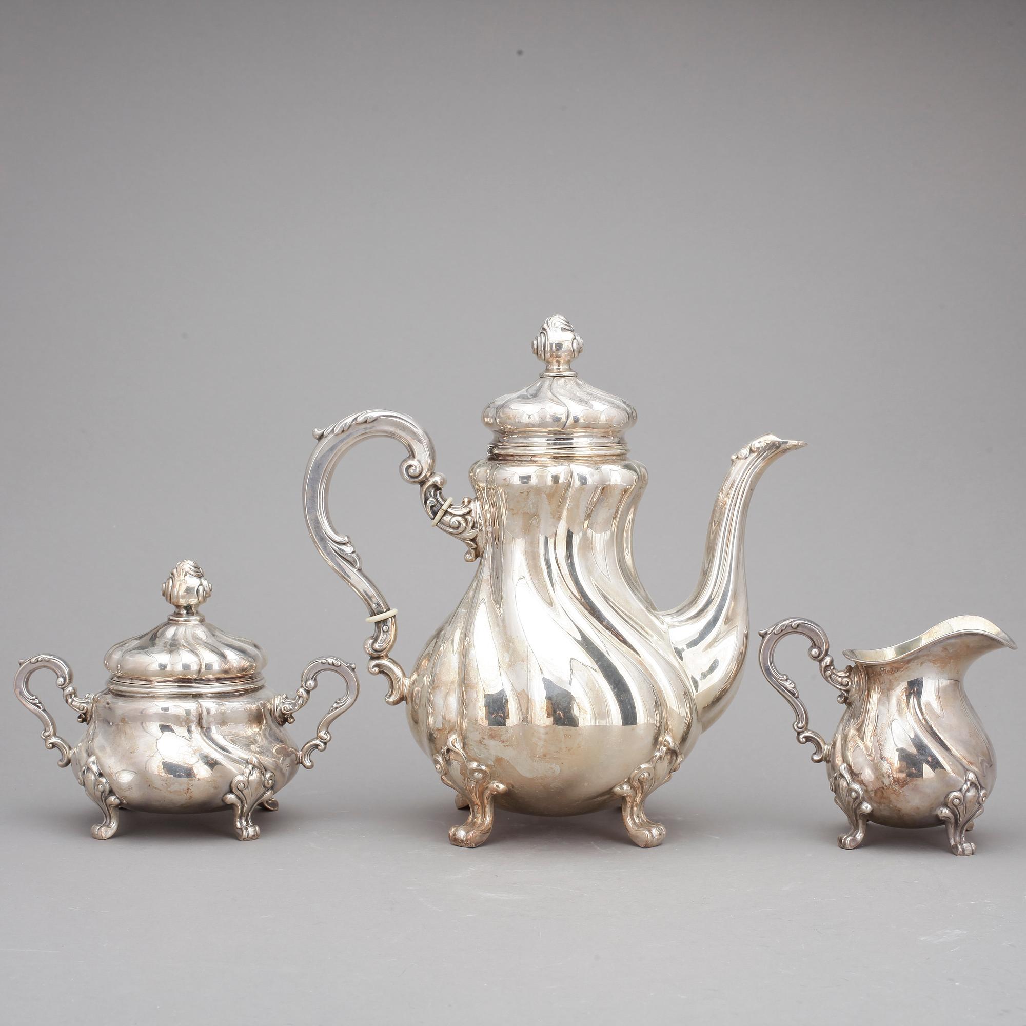 KAFFESERVIS, 3 delar, silver, svenska importstämplar, total vikt 1130g.