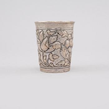 BÄGARE, silver, troligen 1700-tal. Vikt 110 gram.