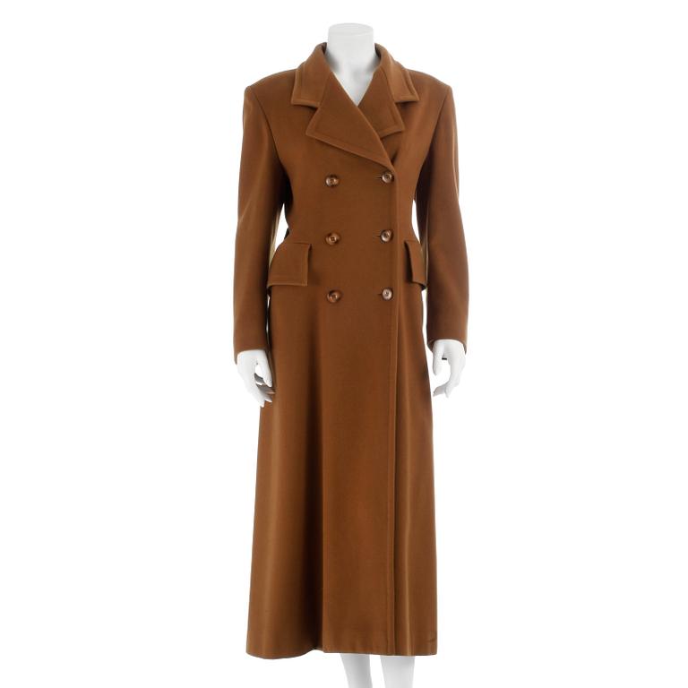 GUY LAROCHE, a camelbrown wool coat.