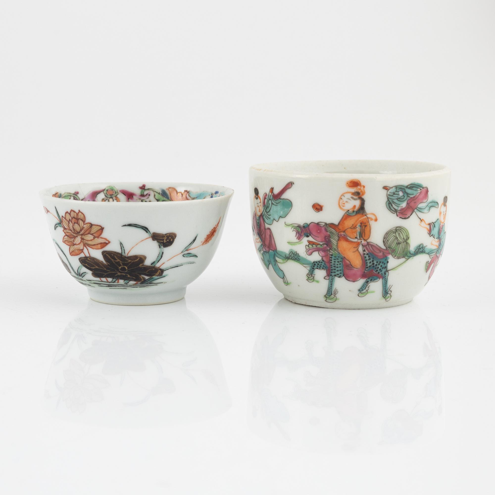 13 Chinese porcelain pieces, 19th/20th century.