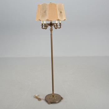 GOLVLAMPA, 1900-talets mitt.
