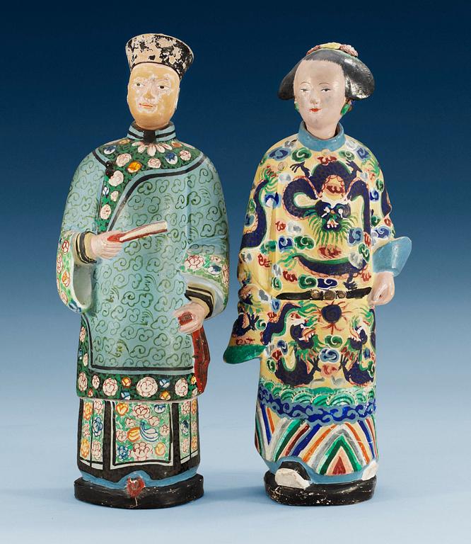 Two Chinese export painted and modeled clay nodding head figures, Qing dynasty, 19th Century. (2).