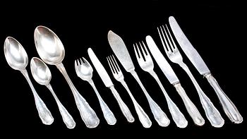 BESTICKUPPSÄTTNING, ca 139 delar. Silver. Importstämplade bla Oscar Sjögren, Göteborg. 1900-tal. Ca 6400g inkl stålblad.
