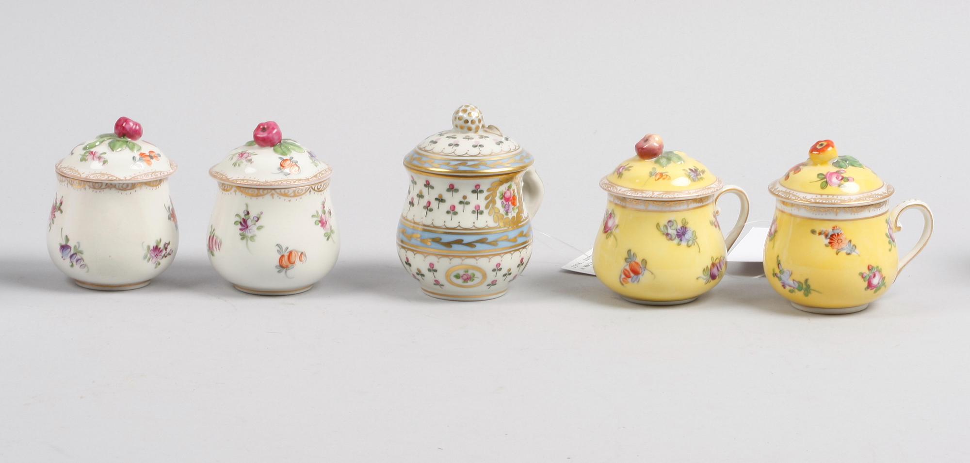 PARTI PORSLIN, 11 delar. Bl a Meissen, Herend, Rörstrand.
