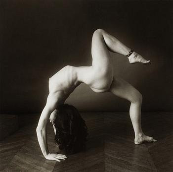 169. Bettina Rheims, "La Roue".