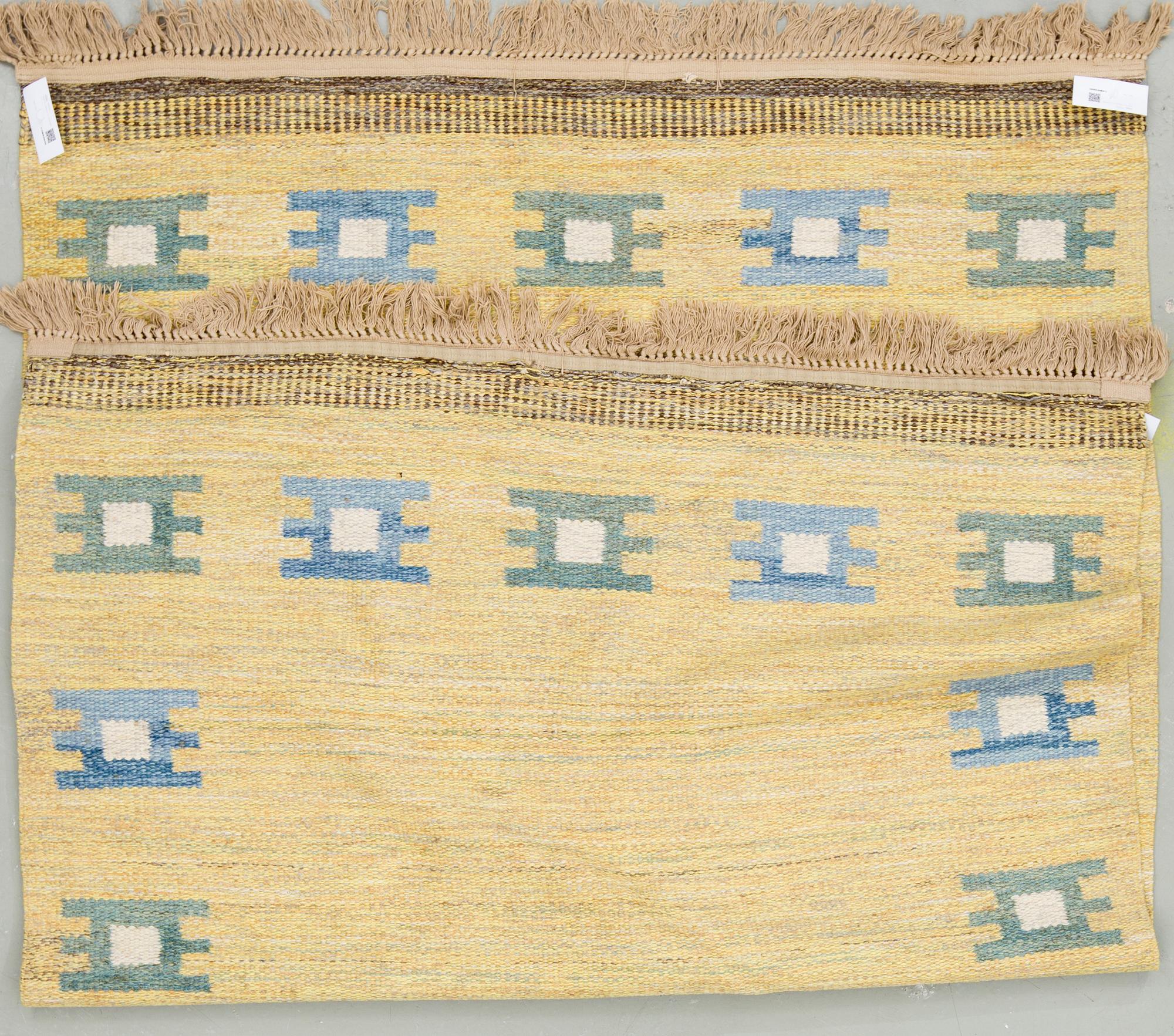 MATTA, rölakan. Ca 202x140 cm.