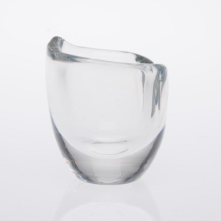 VAS, glas, modell 3508, signerad Tapio Wirkkala Iittala. Formgiven 1950.