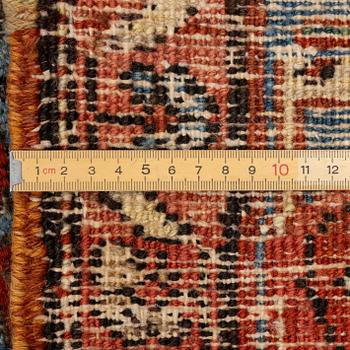 Matta, Heris, antik, 390 x 280 cm.