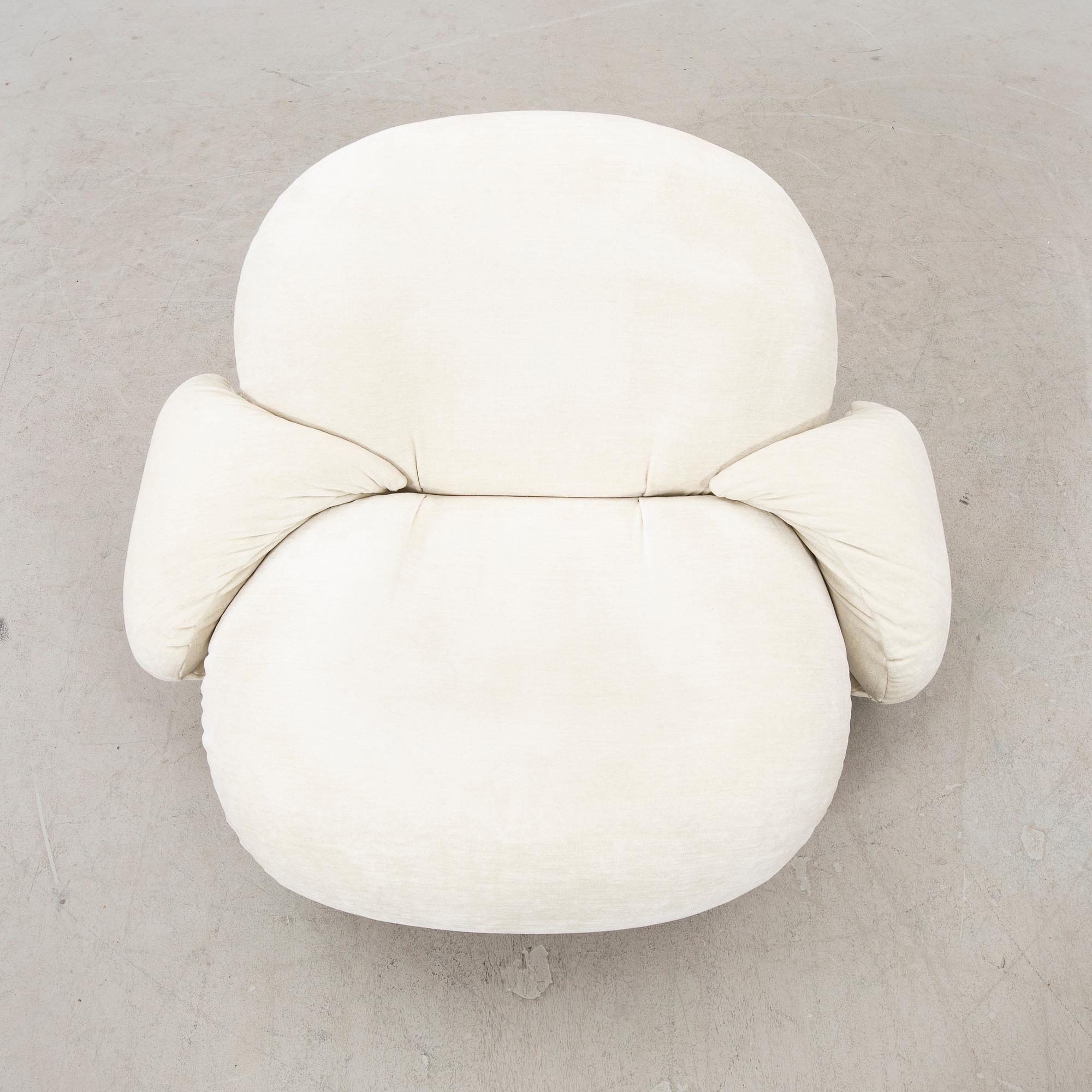 Pierre Paulin,a Pacha easy chair for Gubi 21st century.