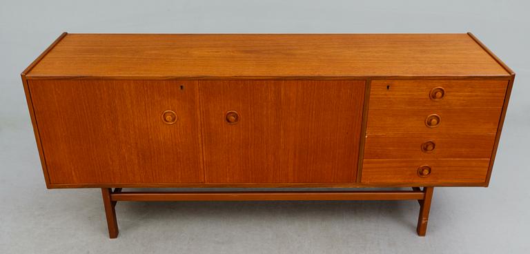 SIDEBOARD, 1900-talets andra hälft.