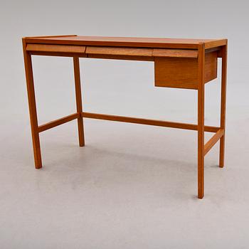 TOALETTBORD, Bertil Fridhagen, Bodafors, 1900-talets mitt.