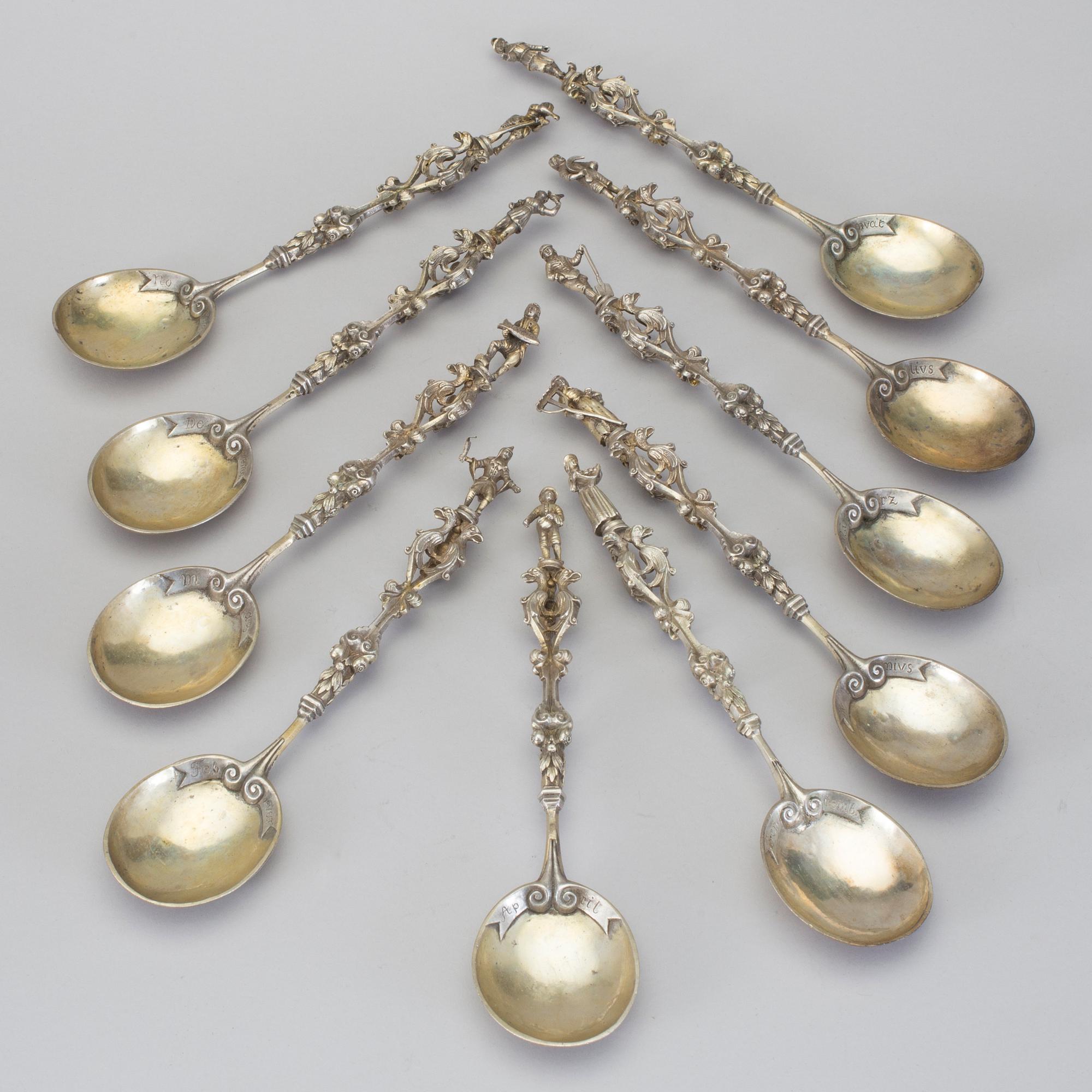 SKEDAR, 10 st, silver, renässansstil, oidentifierade stämplar, sent 1800-tal. Tot ca 925 gram.