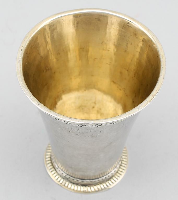 BÄGARE, silver, Bengt Björn, Västerås 1755.  Vikt 71 gram.