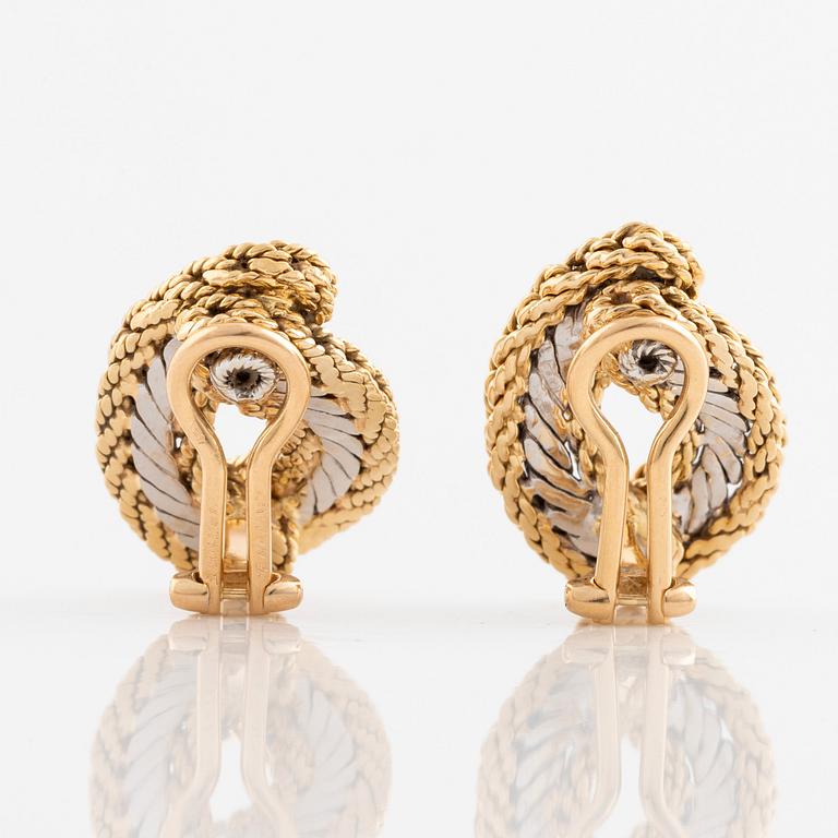 Buccellati ett par örhängen 18K guld.