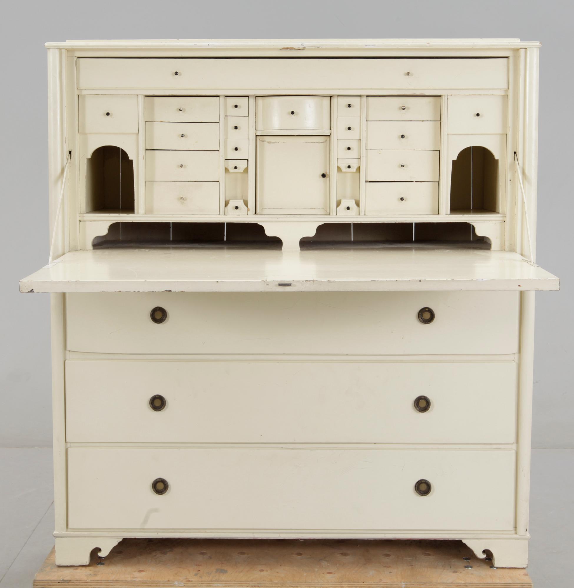 SEKRETÄR. Sengustaviansk, 1800-talets första hälft.