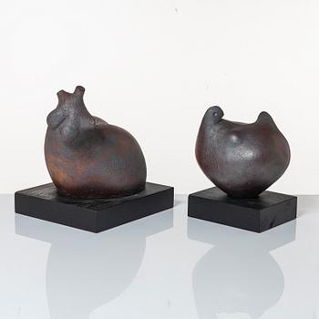Claes Thell, sculptures, 2 pcs, signed.