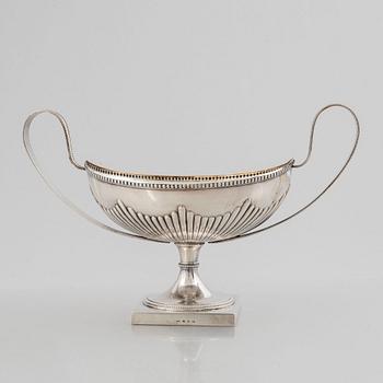 A Swedish silver jardinière, mark of CG Hallberg, Stockholm 1901.