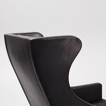 Børge Mogensen, fåtölj med fotpall, modell 2204, Fredericia Stolefabrik, Danmark.