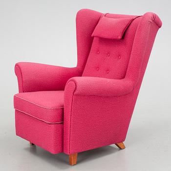 ÖRONLAPPSFÅTÖLJ, 1940-tal.