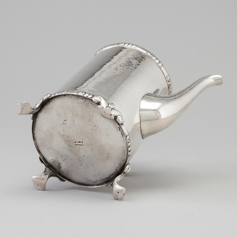 K ANDERSON, a silver coffee pot from Stockholm, 1916.