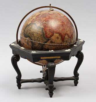 JORDGLOB, barockstil, 1900-tal.