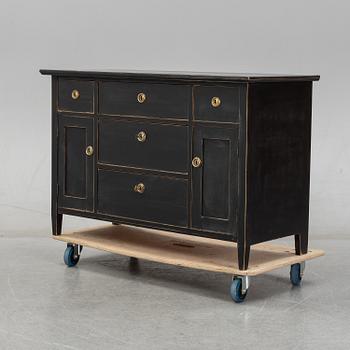 A sideboard from the first half of the 20th century.