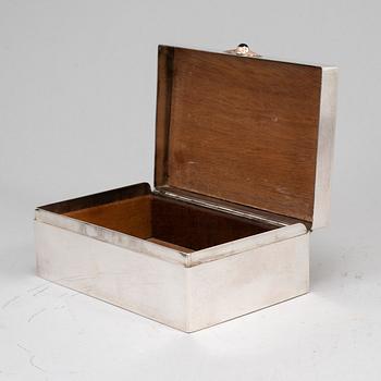 CG HALLBERG, a silver cigarr box, Stockholm, 1907.