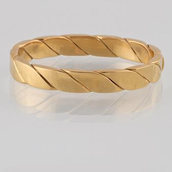 ARMRING, 18K guld, Vicenza, Italien. Vikt 33,4 gram.