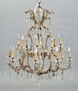 LJUSKRONA, Maria Theresiastil, 1900-tal. H 125, diam 105.