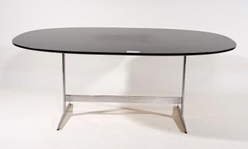 BORD. Superellips. Bruno Mathsson och Piet Hein för Fritz Hansen.