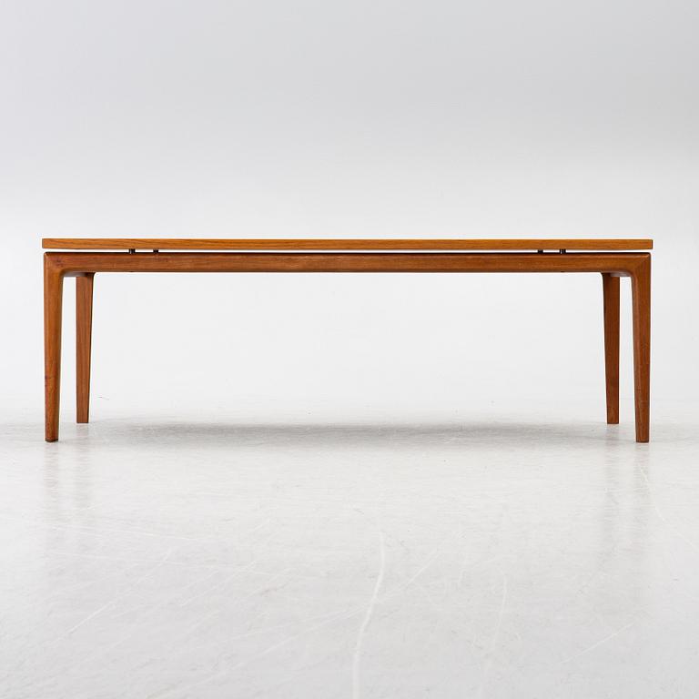 Ole Wanscher, coffee table, France & Søn, second half of the 20th century.