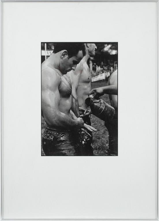 TINE HARDEN, fotografi, silvergelatin, a tergo ram signerad o daterad 1991 på etikett.