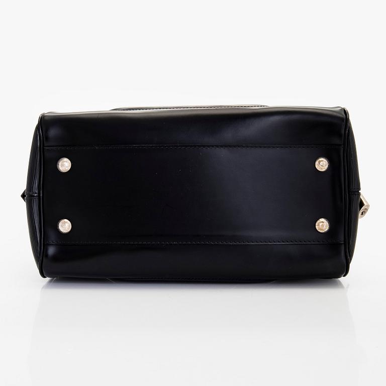 Louis Vuitton, An 'Epi Montaigne PM' bag.