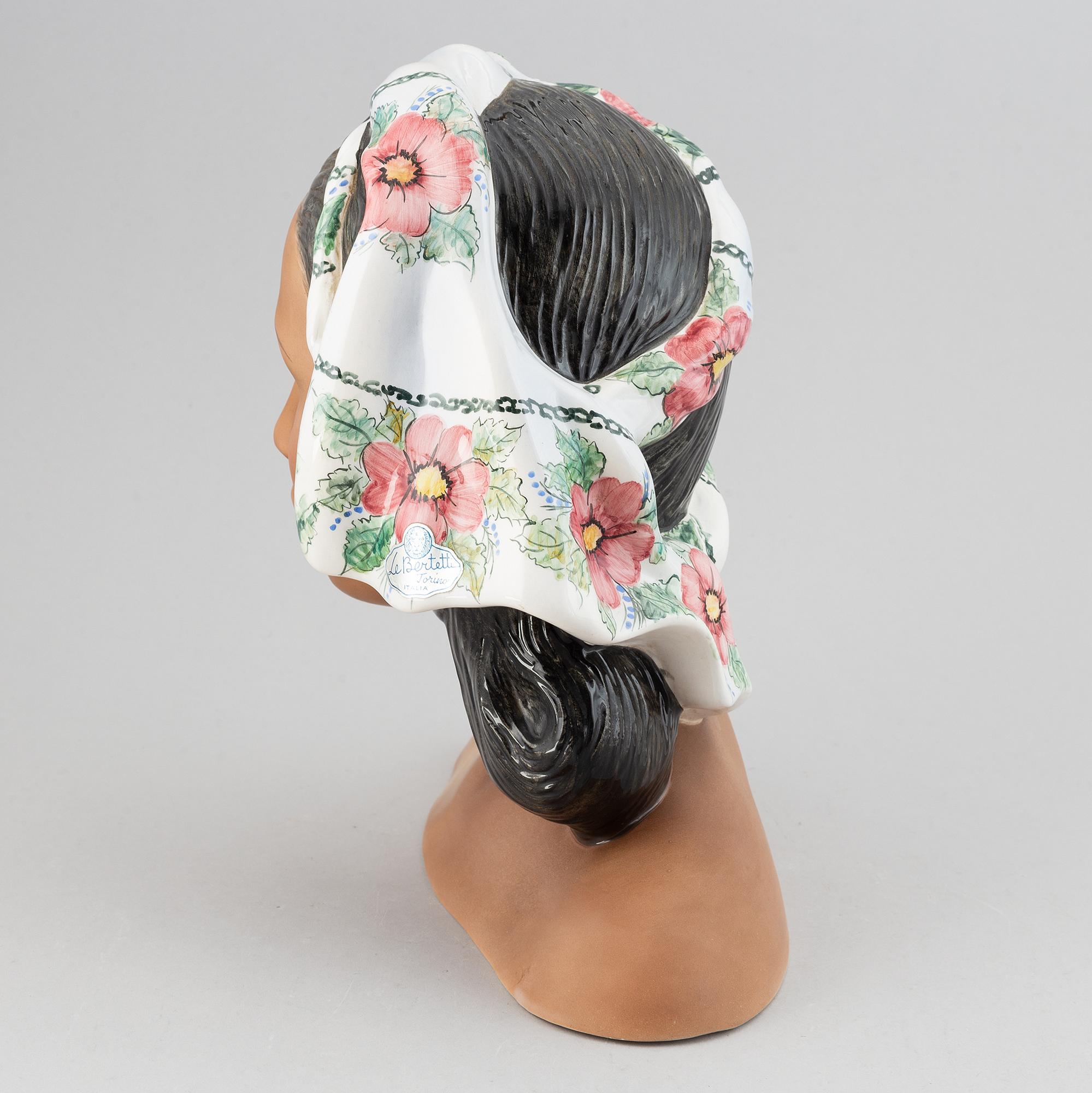 Le Bertetti, a "Hawayana" ceramic bust, Torino, Italy 1950's, N. 69.